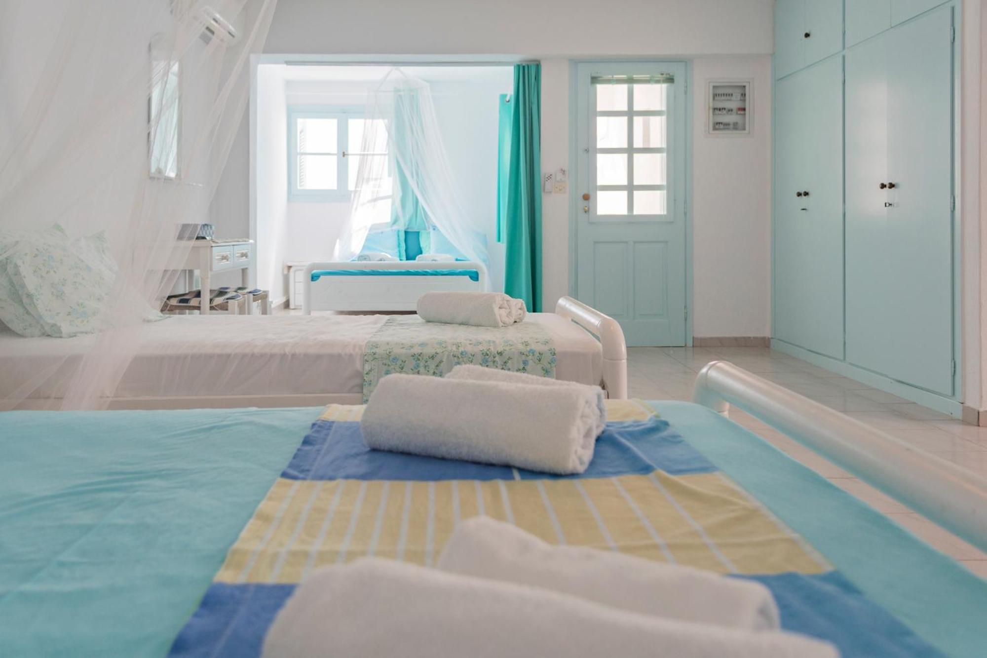 Paroscarmel Studio-Apartment Logaras Luaran gambar