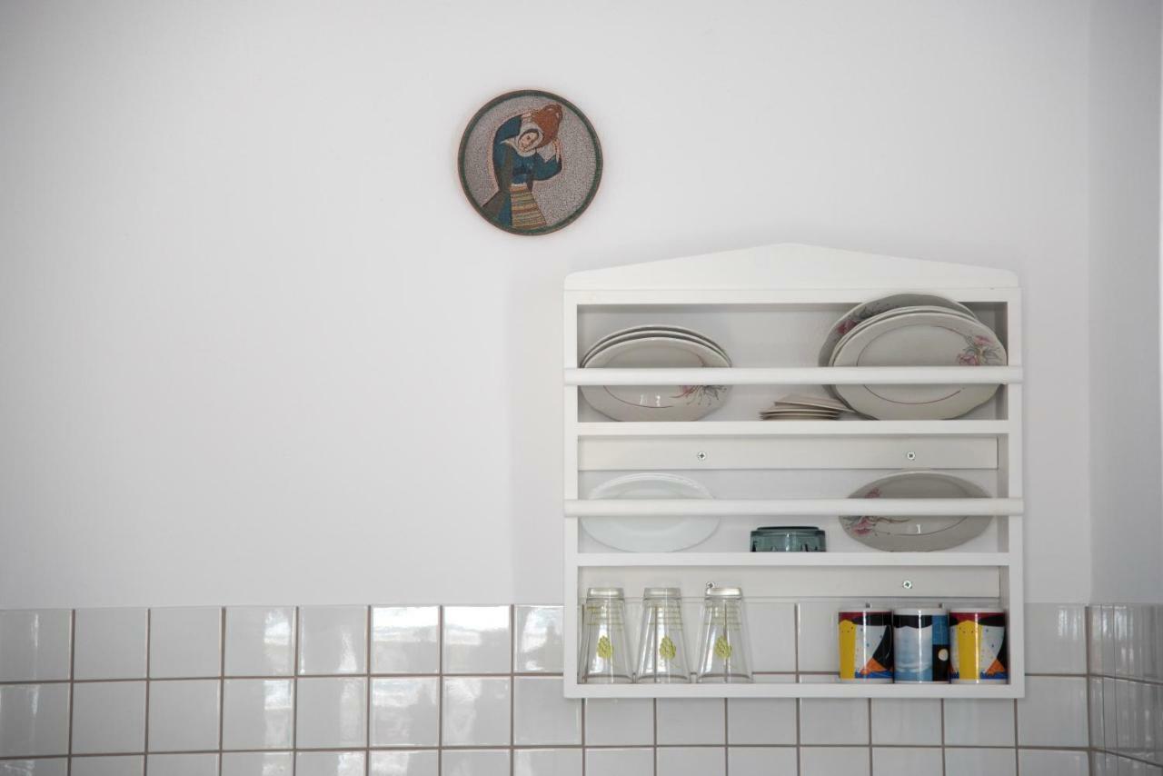 Paroscarmel Studio-Apartment Logaras Luaran gambar