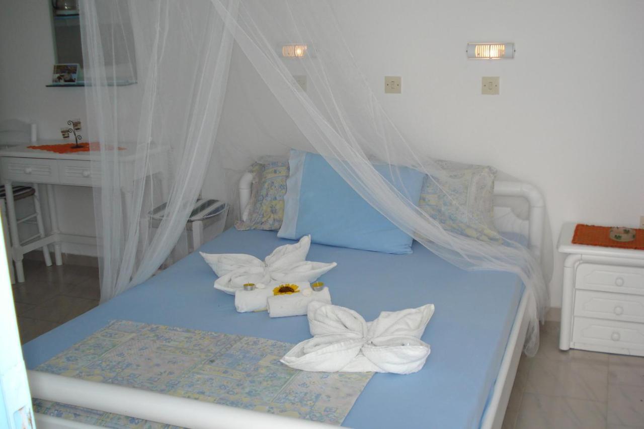 Paroscarmel Studio-Apartment Logaras Bilik gambar
